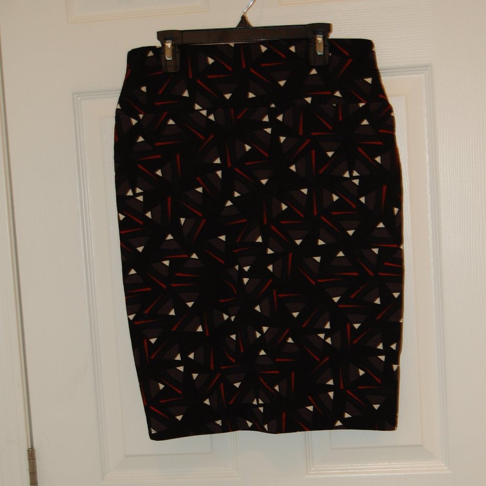 Lularoe Women's Black/Gray/White /Red Pencil Skirt Size Medium - Picture 3 of 7
